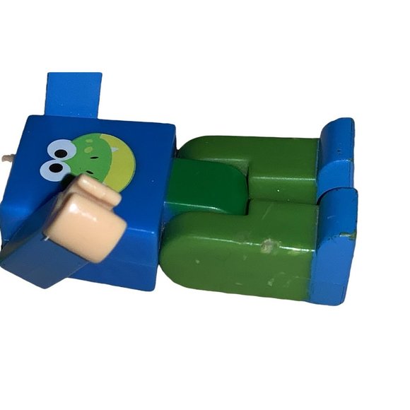 Ryan's World toy - Splashin' Gus The Gummy Gator vehicle & Ryan - Picture 6 of 9